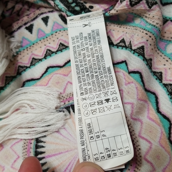 $5☃️Forever21 Boho Aztec Printed Beach Cover Up - Picture 10 of 10